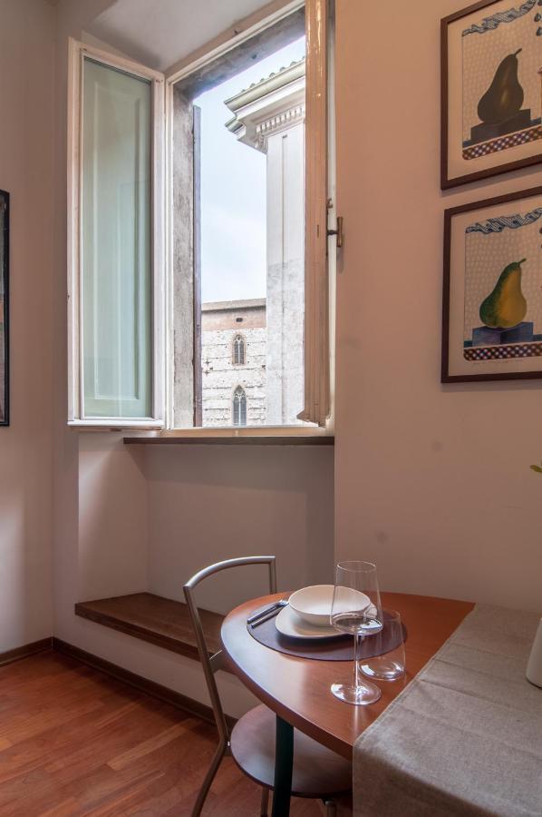 Umbrian Concierge - Duomo Accommodations Perugia Eksteriør billede